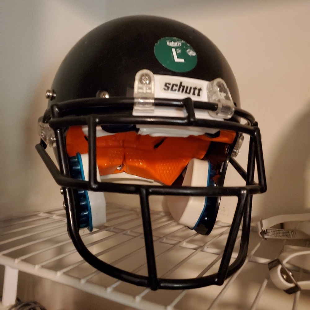 Foot ball helment